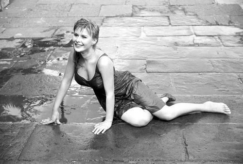 Marisa allasio the set of - allasio,